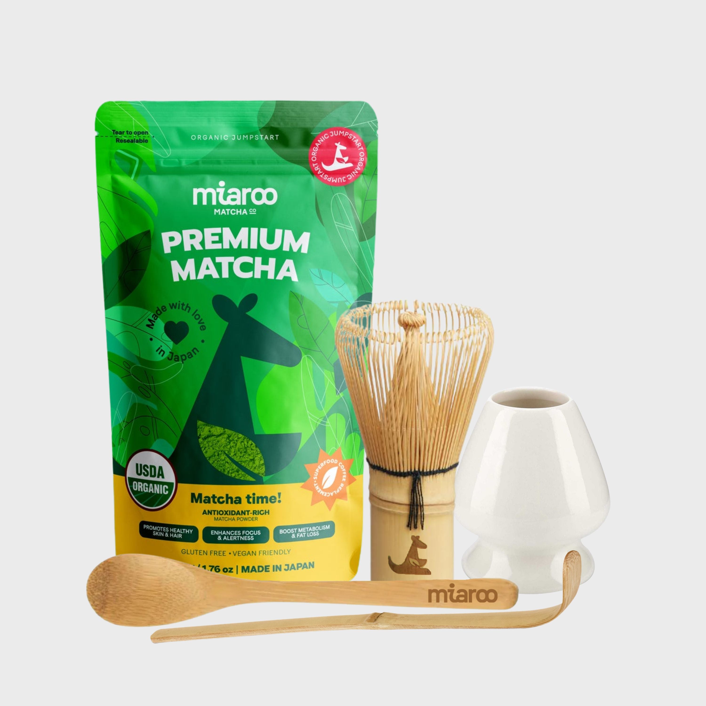  Tealyra - Matcha - Start Up Kit - Matcha Green Tea Gift Set -  Japanese Made Bowl - Bamboo Whisk and Scoop - Gift Box (Green) : Home &  Kitchen